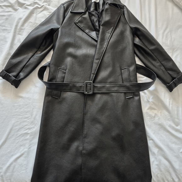 Suzy Shier Jackets & Blazers - Suzy Shier Black Trench Coat